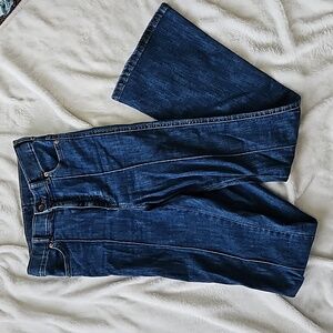 High waist flare jeans SUPER comfortable stretch Size 27/28 length 32  European